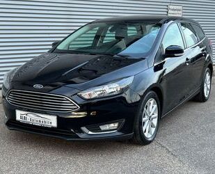 Ford Ford Focus Turnier Titanium Automatik SHZ NAVI ** Gebrauchtwagen