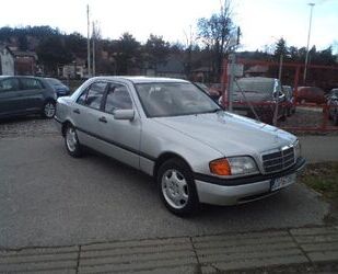 Mercedes-Benz Mercedes-Benz CE 220 Gebrauchtwagen