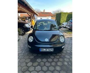 VW Volkswagen Beetle mit Winterreifen fast neu Gebrauchtwagen