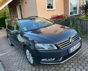 VW Volkswagen Passat 1.6 TDI Comfortline BlueMotion T Gebrauchtwagen