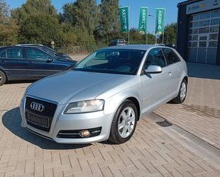 Audi Audi A3 1.6 TDI (DPF) 77kW Attraction,Serv neu Gebrauchtwagen