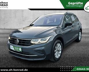 VW Volkswagen Tiguan United 1.5 TSI DSG*MATRIX*NAVI Gebrauchtwagen