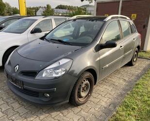 Renault Renault Clio 1.2 16V Grandtour Authentique Gebrauchtwagen