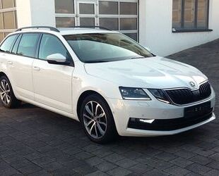 Skoda Skoda Octavia 2.0 TDI SCR DSG Ambition Combi AHK S Gebrauchtwagen