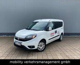 Fiat Fiat Doblo Cargo SX Kombi Klima PDC MFL Gebrauchtwagen