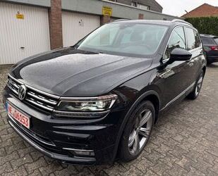 VW Volkswagen Tiguan R-Line-Leder-Navi-Panorama-Area Gebrauchtwagen