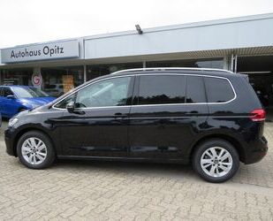 VW Volkswagen Touran 1.5 TSI Comfortline *AHK* Gebrauchtwagen