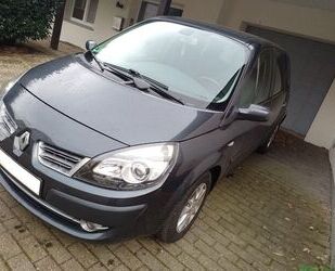 Renault Renault Scenic 1.6 16V Gebrauchtwagen