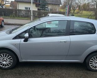 Fiat Fiat Grande Punto 1.4 8V Dynamic Top Auto 30000km Gebrauchtwagen