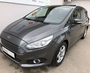 Ford Ford S-Max 2.0 TDCi Titanium SHZ Navi PDC TWA Gebrauchtwagen