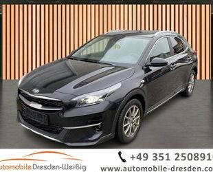 Kia Kia XCeed 1.5 T-GDI Silber*Navi*Kamera*Tempomat* Gebrauchtwagen