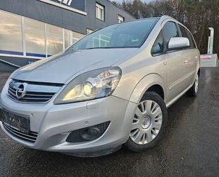 Opel Opel Zafira B Family Plus *7Sitzer *AHK Xenon*SHZ Gebrauchtwagen