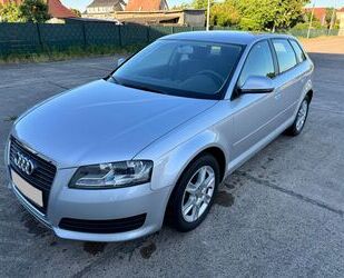 Audi Audi A3 Sportback 1.4 TFSI Attraction Klima 1.Hand Gebrauchtwagen