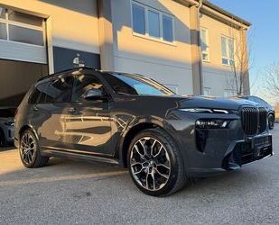 BMW BMW X7 xDrive 40 i M Sport*SkyLounge*AHK*IN STOCK* Gebrauchtwagen