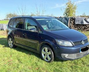 VW Volkswagen Touran 2.0 TDI 125 kW DSG Highline Pano Gebrauchtwagen