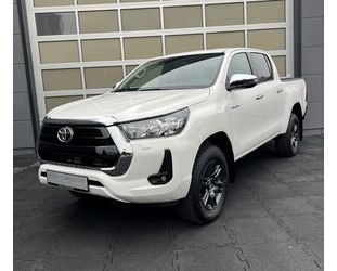 Toyota Toyota Hilux 2.4 D-4D 4x4 °RFK°SHZ°DAB°AHK°Garanti Gebrauchtwagen