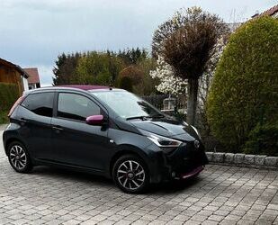 Toyota Toyota Aygo x-sky RÜCKFAHRKAMERA; TOP ZUSTAND Gebrauchtwagen