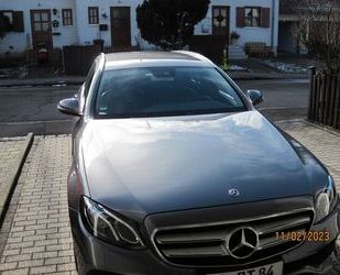 Mercedes-Benz Mercedes-Benz E 220 d T Autom. -Avantgarde,AHK,Led Gebrauchtwagen