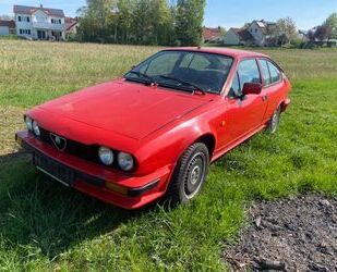 Alfa Romeo Alfa Romeo GTV 2.0 Sondermodell Grand Prix mit H K Gebrauchtwagen