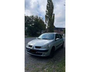 Renault Renault Clio 1.2 TÜV bis 11/25 Gebrauchtwagen