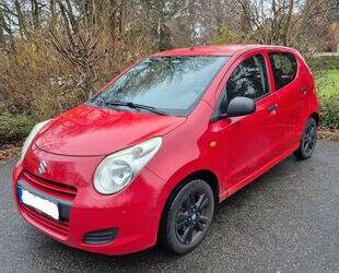 Suzuki Suzuki Alto 1.0 Club in Rot Gebrauchtwagen