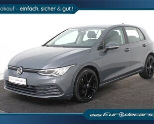 VW Volkswagen Golf VIII 1.5 TSI DSG *1.Hand*Navi*SHZ* Gebrauchtwagen