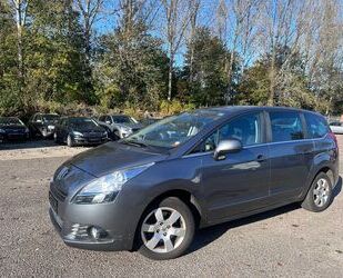 Peugeot Peugeot 5008 2.0 Premium HDi FAP 150 Premium Gebrauchtwagen