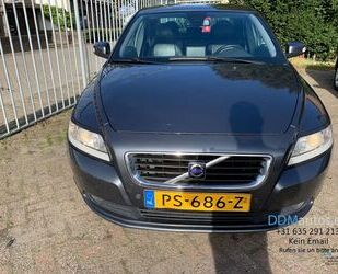 Volvo Volvo S40 2.0D Summum OPENDAK NAVI Gebrauchtwagen