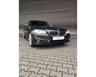 BMW BMW 530d Touring Luxury Head Up Gebrauchtwagen