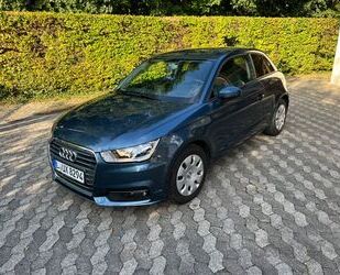 Audi Audi A1 1.0 TFSI ultra S tronic sport sport Gebrauchtwagen