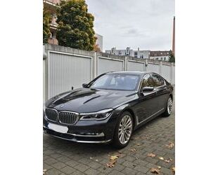 BMW BMW 750i - Gebrauchtwagen