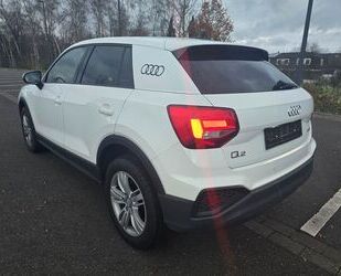 Audi Audi Q2 35 TDI S-tronic, Kamera, Navi, LED, 1 Hand Gebrauchtwagen