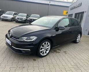 VW Volkswagen Golf VII 1.5 Lim. Highline LED Navi PDC Gebrauchtwagen