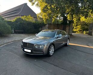 Bentley Bentley Flying Spur 4.0 V8 *Mulliner Exclusive *U Gebrauchtwagen