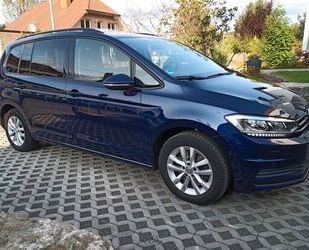 VW Volkswagen Touran 1.6 TDI SCR DSG Comfortline Gebrauchtwagen