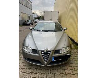 Alfa Romeo Alfa Romeo GT 2.0 JTS Distinctive Gebrauchtwagen