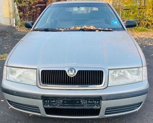 Skoda Skoda Octavia Lim. Classic 1,6 L Gebrauchtwagen