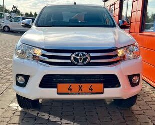 Toyota Toyota Hilux 2.4 D-4D Double Cab 4x4 SHZ Kamera AH Gebrauchtwagen