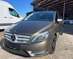 Mercedes-Benz Mercedes-Benz B 200 CDI/ XENON/AUT/TEMPO/SHZ/NAVI Gebrauchtwagen