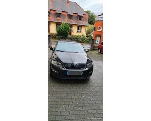 Skoda Skoda Octavia 2.0 TDI DSG RS Combi RS Gebrauchtwagen