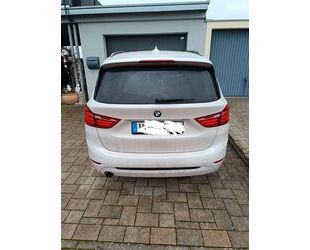 BMW BMW 218i Gran Tourer Sport Line Gebrauchtwagen