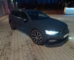 VW Volkswagen Passat Variant 2.0 TDI SCR DSG Business Gebrauchtwagen