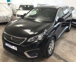 Peugeot Peugeot 5008 1.2, Zahnriemen neu, Kamera Gebrauchtwagen