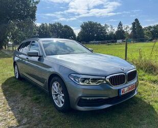 BMW BMW 530 d xDrive LED Kamera Sitzheizung P-ASSISTAN Gebrauchtwagen