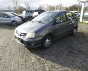 Nissan Nissan Almera Tino 1.8 tekna plus,Automatik,sauber Gebrauchtwagen