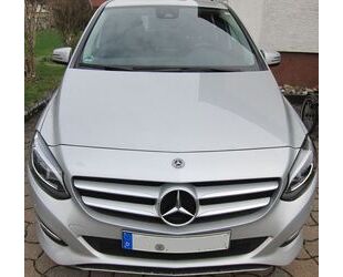 Mercedes-Benz Mercedes-Benz B 200 - Silber - 17.000 km Gebrauchtwagen