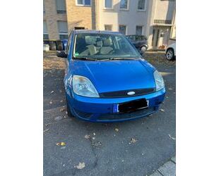 Ford Ford Fiesta 1,3 44 kW Ambiente Ambiente Gebrauchtwagen