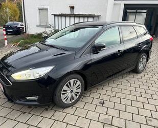 Ford Ford Focus Turnier Business NAVI SITZHEIZUNG TEMPO Gebrauchtwagen