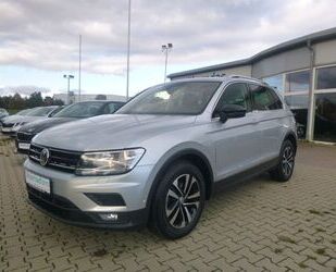 VW Volkswagen Tiguan IQ.DRIVE 2,0 TDI >AUT/NAV/KAM/S Gebrauchtwagen