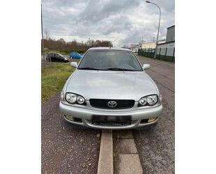 Toyota Toyota Corolla 1.6 E11 + VVTI + KLIMA + 110PS + 6 Gebrauchtwagen